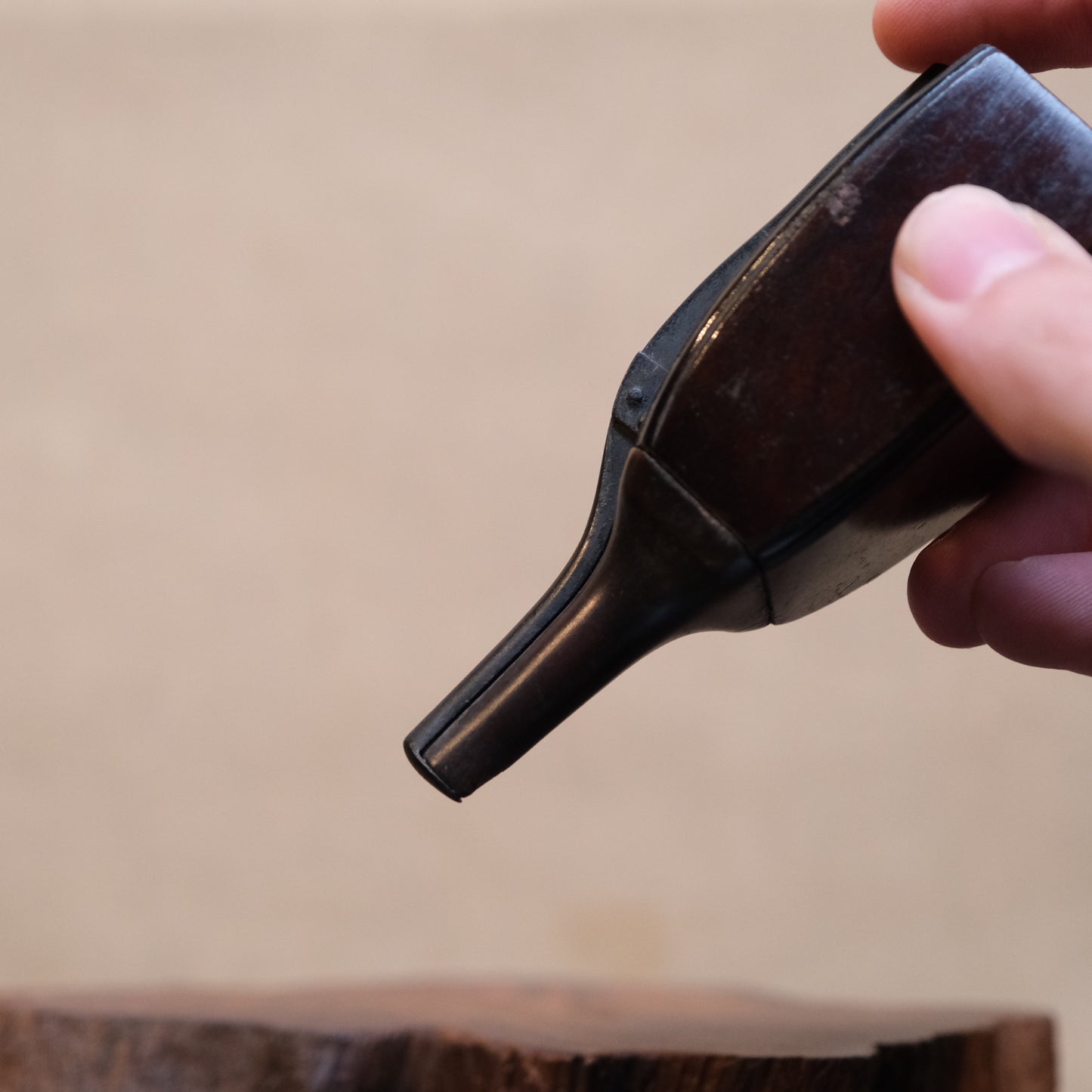 Detail of base construction on Edo period Japanese gunpowder flask