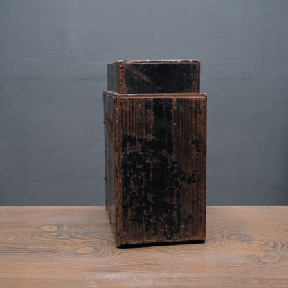 Portable wooden peddler's chest with five drawers and cloud-shaped iron lock plates, view 5 of 10