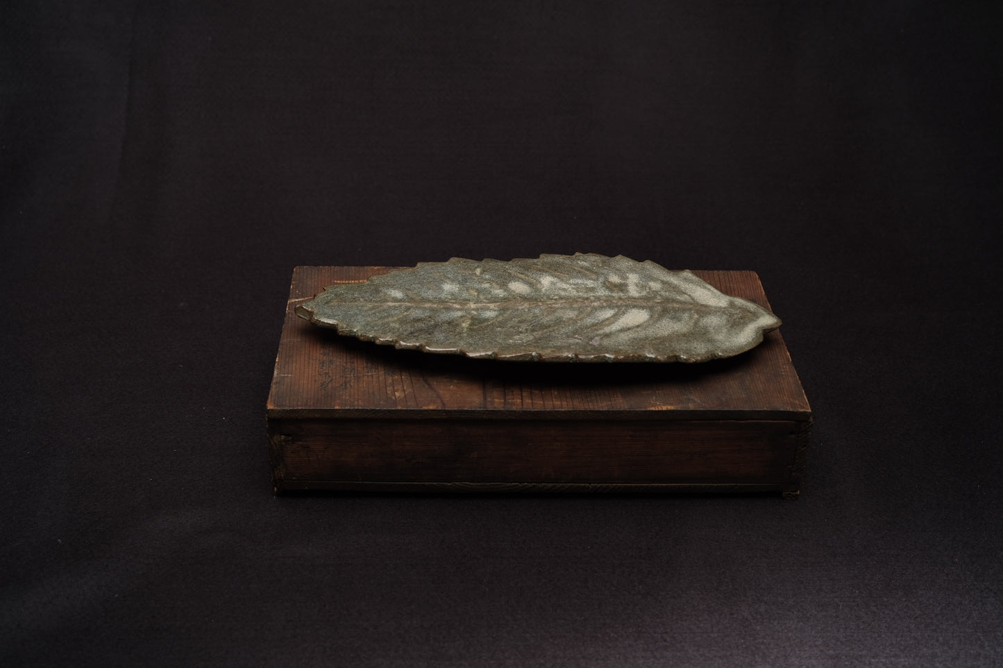 Ceramic Leaf