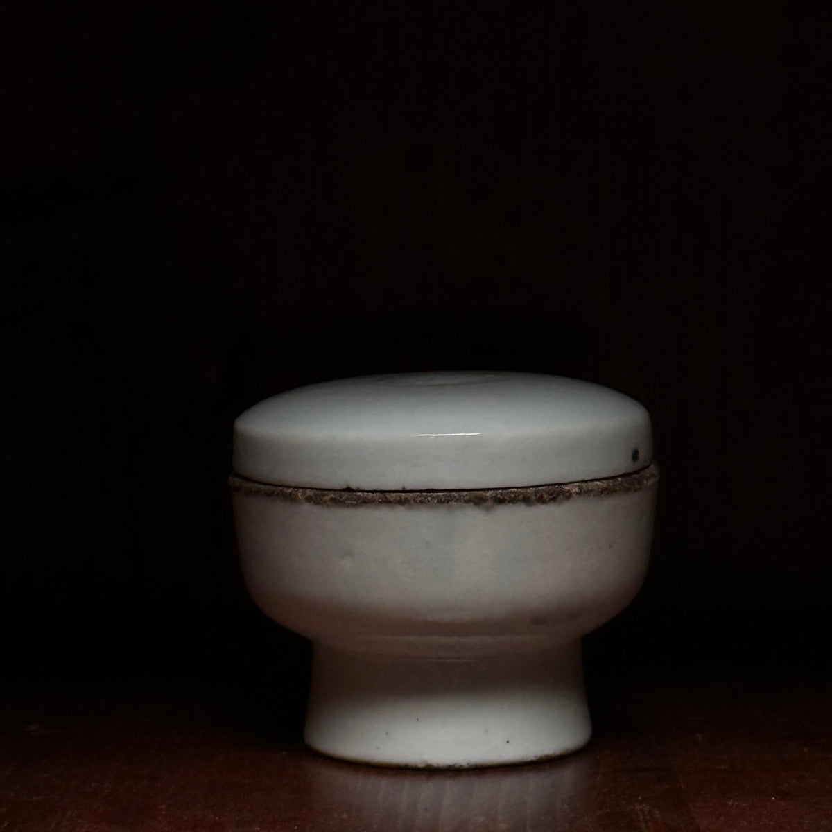 Joseon dynasty porcelain footed offering bowl (jesa vessel) with lid, view 1 of 11