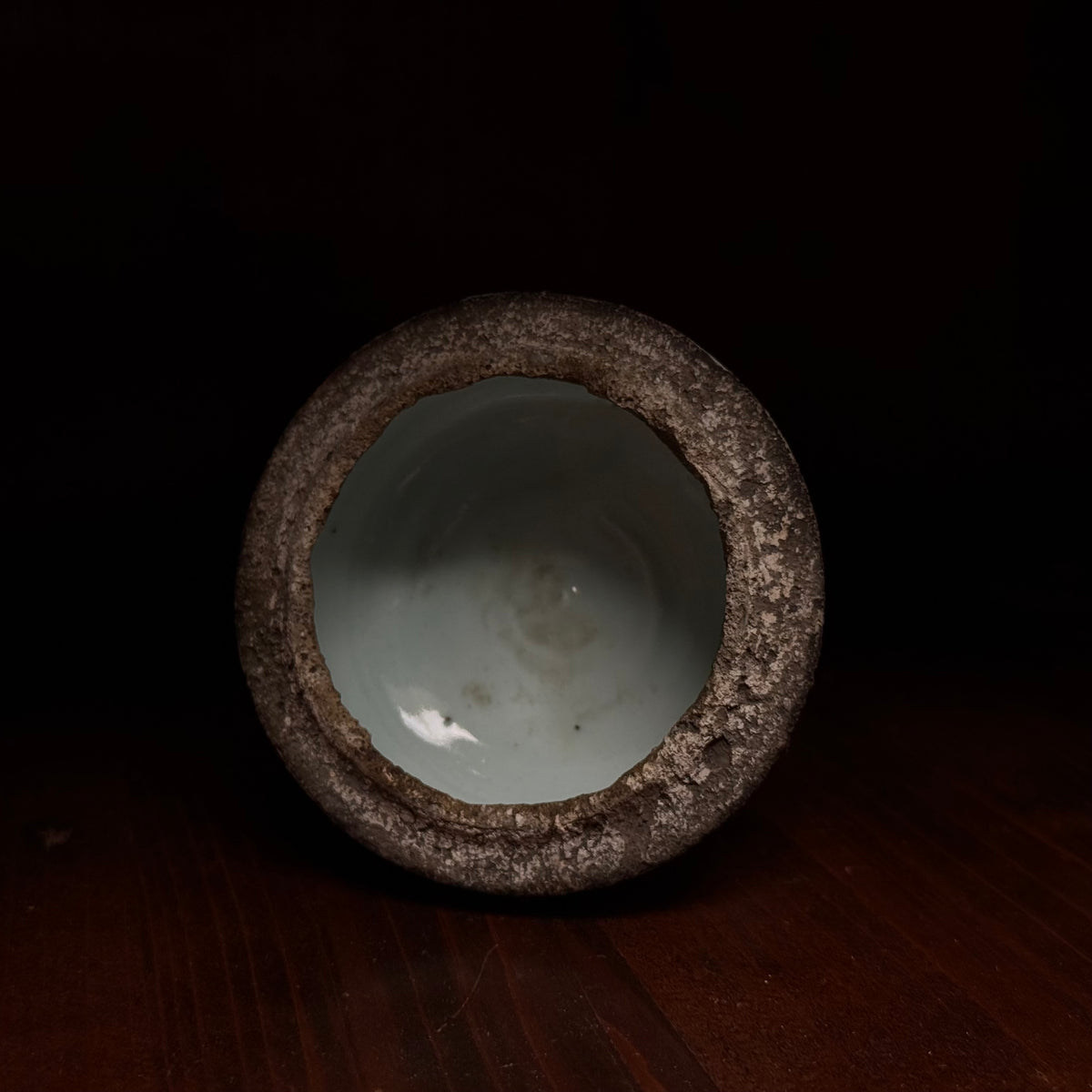 Joseon dynasty porcelain footed offering bowl (jesa vessel) with lid, view 3 of 11