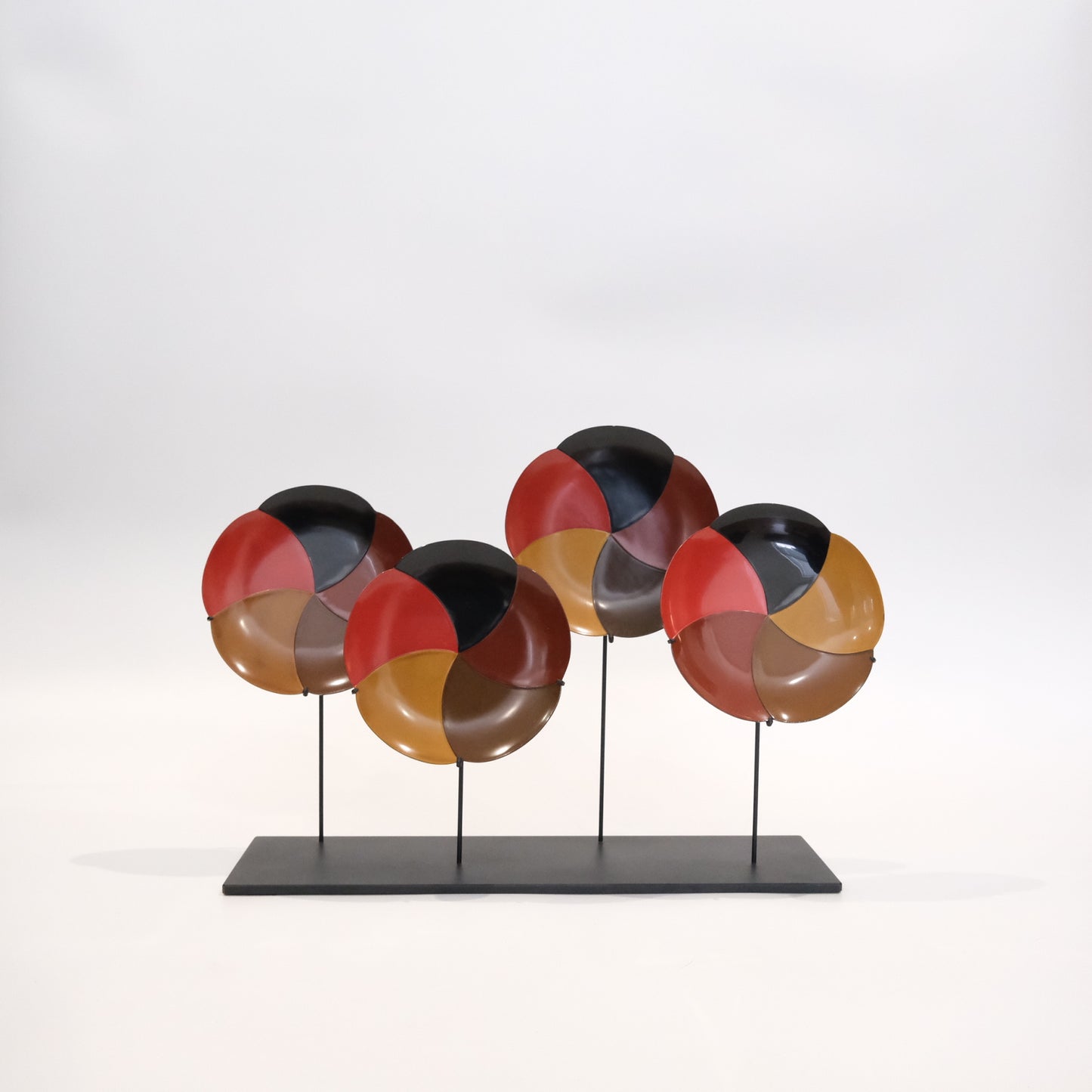 Set of four lobed wood plates painted in five colors for tea ceremony sweets