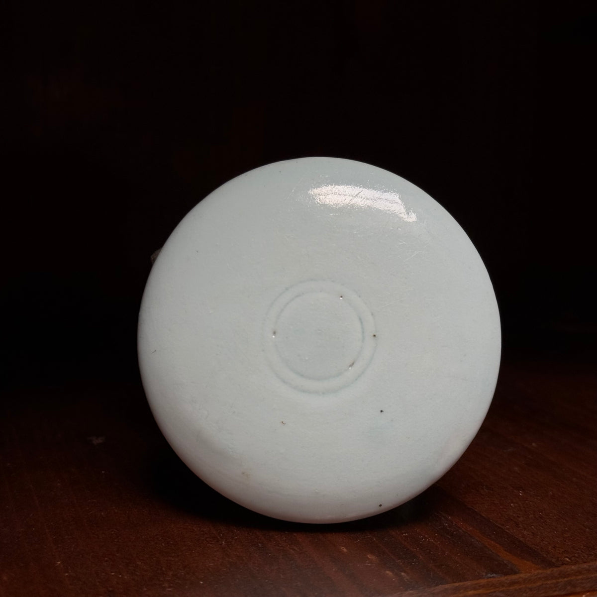 Joseon dynasty porcelain footed offering bowl (jesa vessel) with lid, view 4 of 11