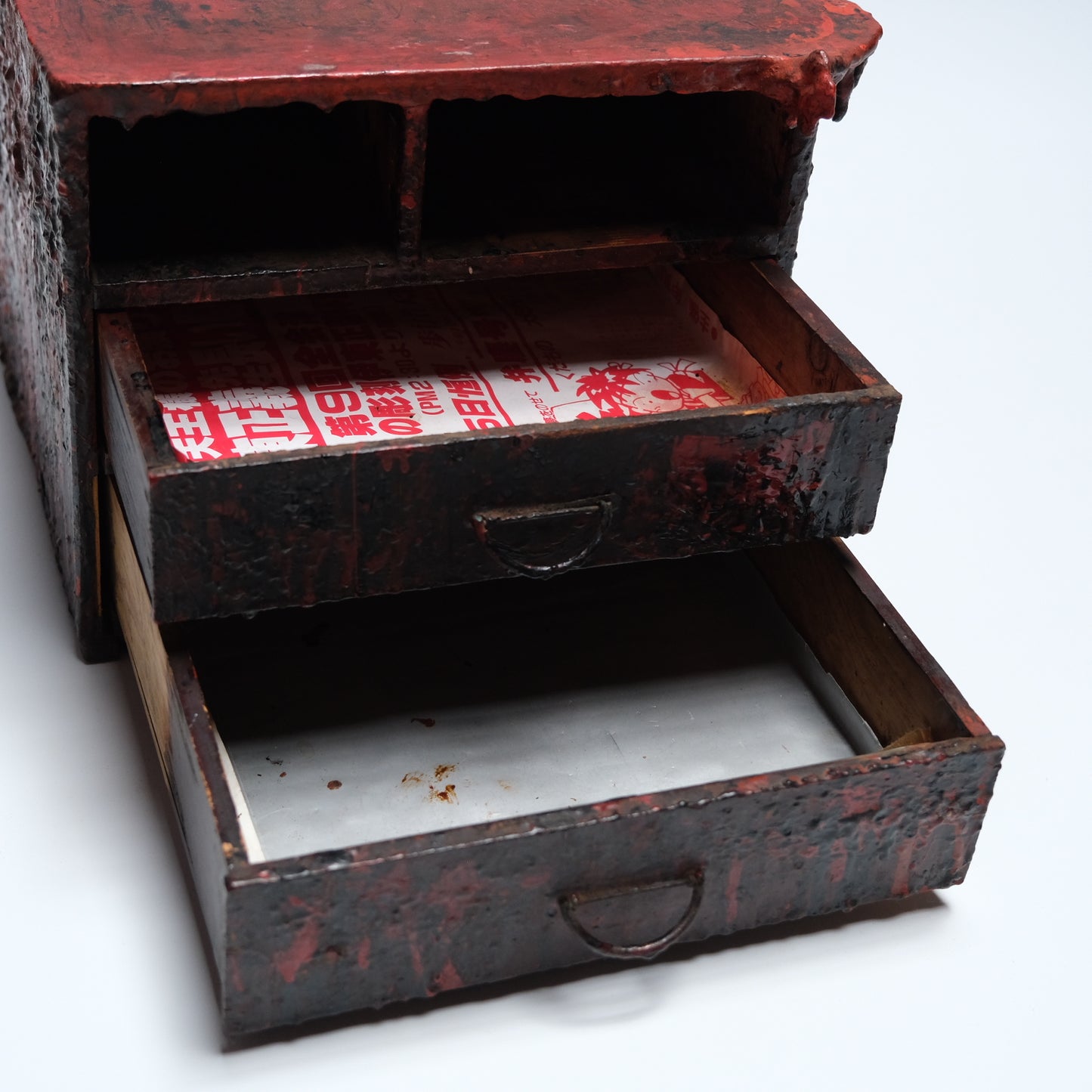 Lacquer Worker's Box, 19-20c. Japan — detail view 11 of 12