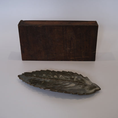 Ceramic Leaf