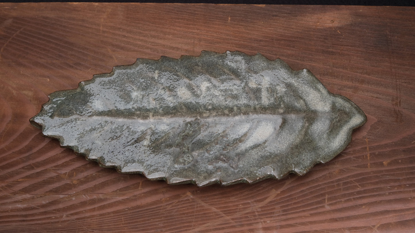 Ceramic Leaf