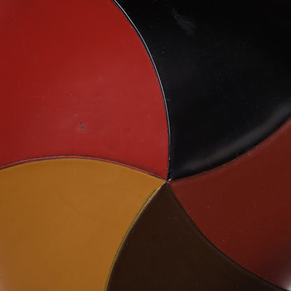 Underside of lobed lacquer tea ceremony plate showing lacquer base