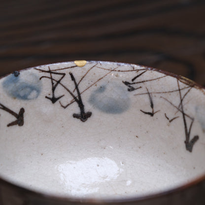 Kyo-yaki bowl with brushed susuki grass design and gold kintsugi repairs, view 5 of 10
