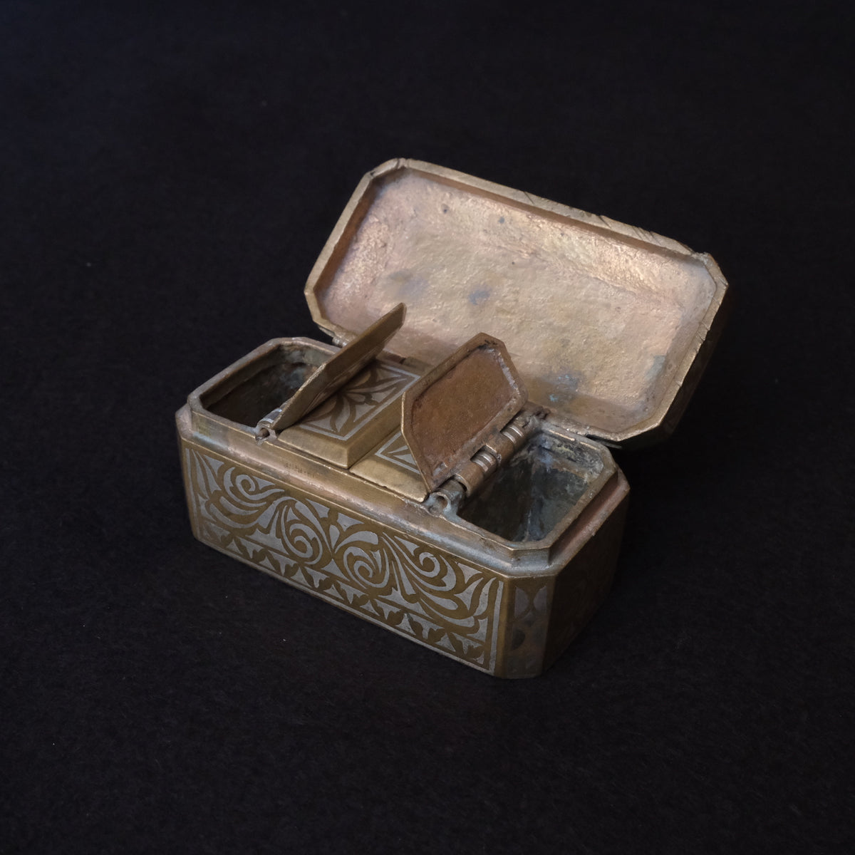 Maranao brass betel nut box engraved with silver-inlaid okir scrollwork, view 8 of 10