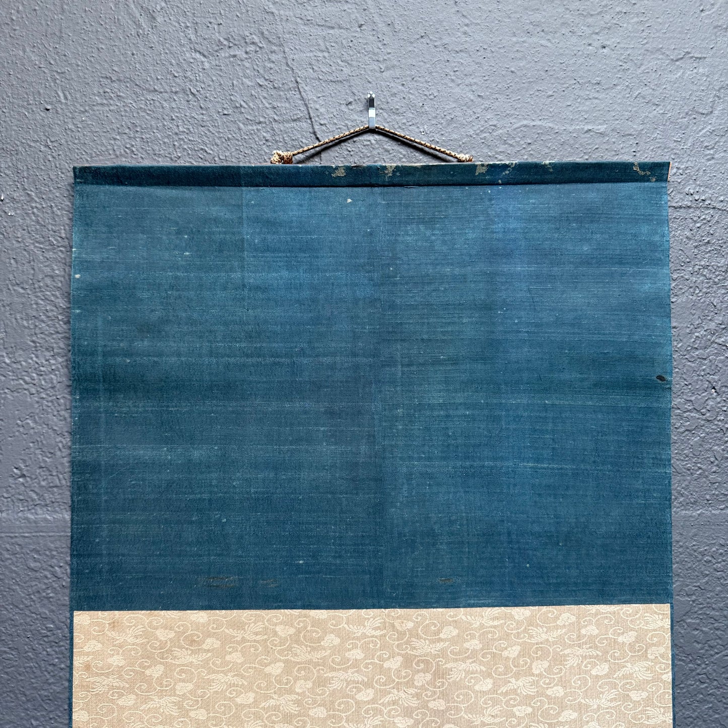 Reverse of Three Friends of Winter hanging scroll showing mounting construction