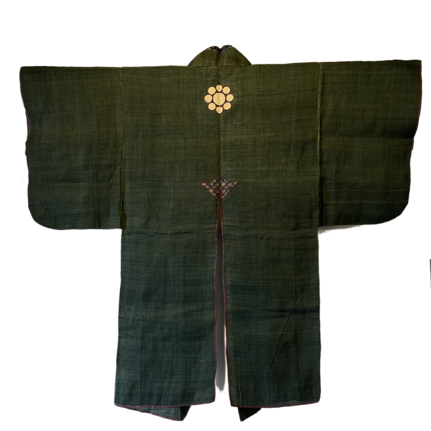 Early 19th century Japanese samurai haori jacket front with mon crest detail
