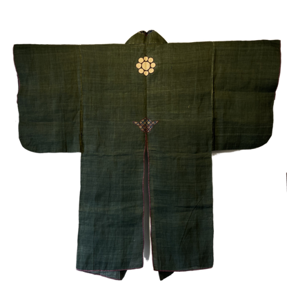 Early 19th century Japanese samurai haori jacket front with mon crest detail