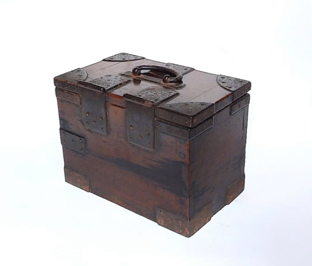 Close-up of lattice work compartment top on Japanese Meiji stamp box