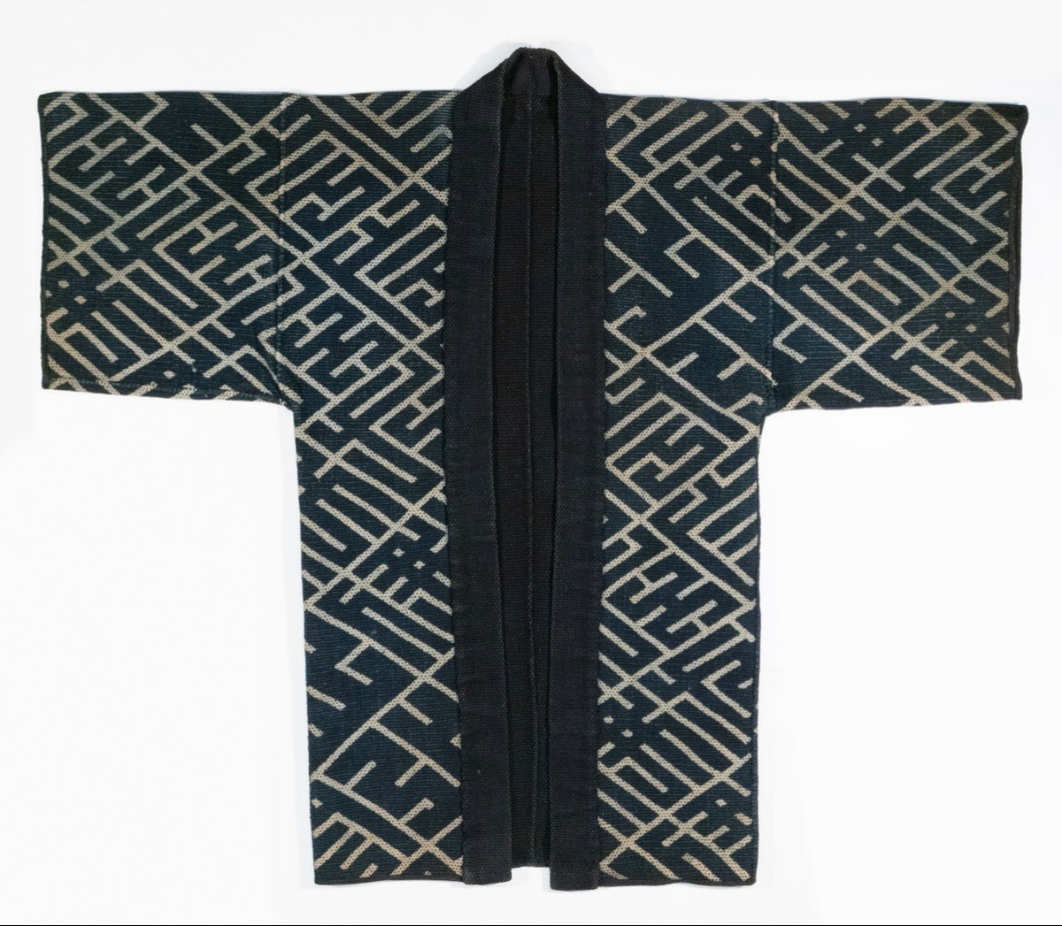 Geometric sashiko-stitched tsutsugaki cotton hanten (fireman's coat), view 2 of 3