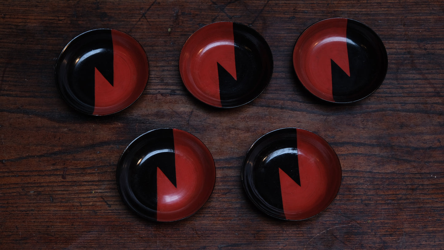 Lightning Lacquer Plates