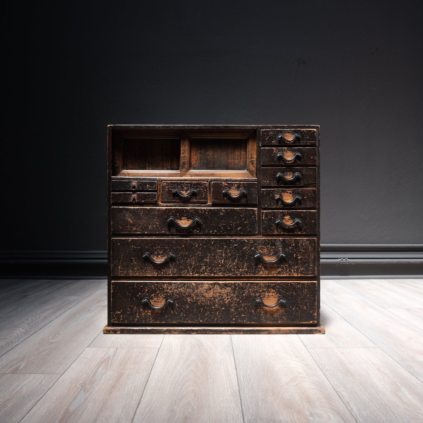 Folk Tansu