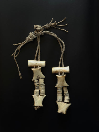 Edo period Tohoku region cow crupper side view showing deer bone bead structure